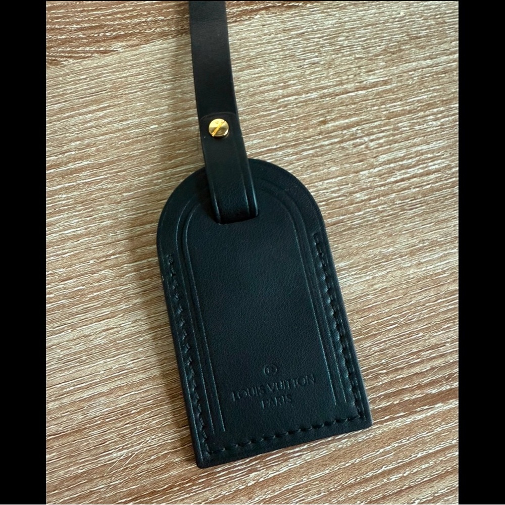 Louis Vuitton Black Leather Bag Tag